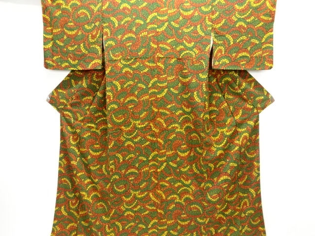 縮緬地抽象模様小紋着物